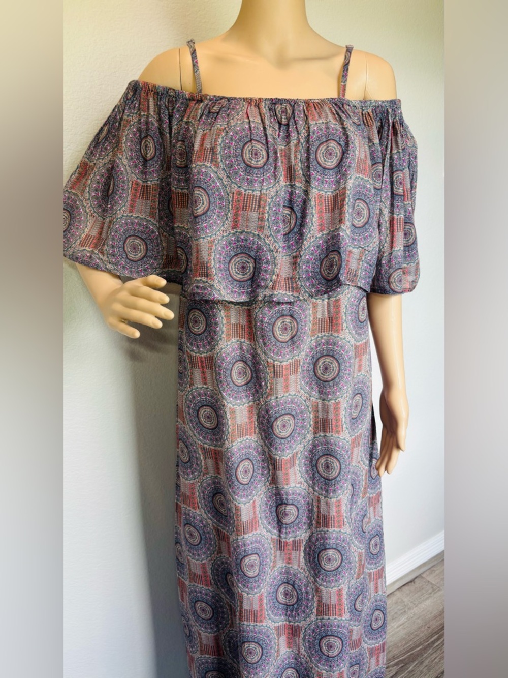 Cost Plus World Market Off-Shoulder Maxi Dress multicolor NWOT - Picture 5 of 14
